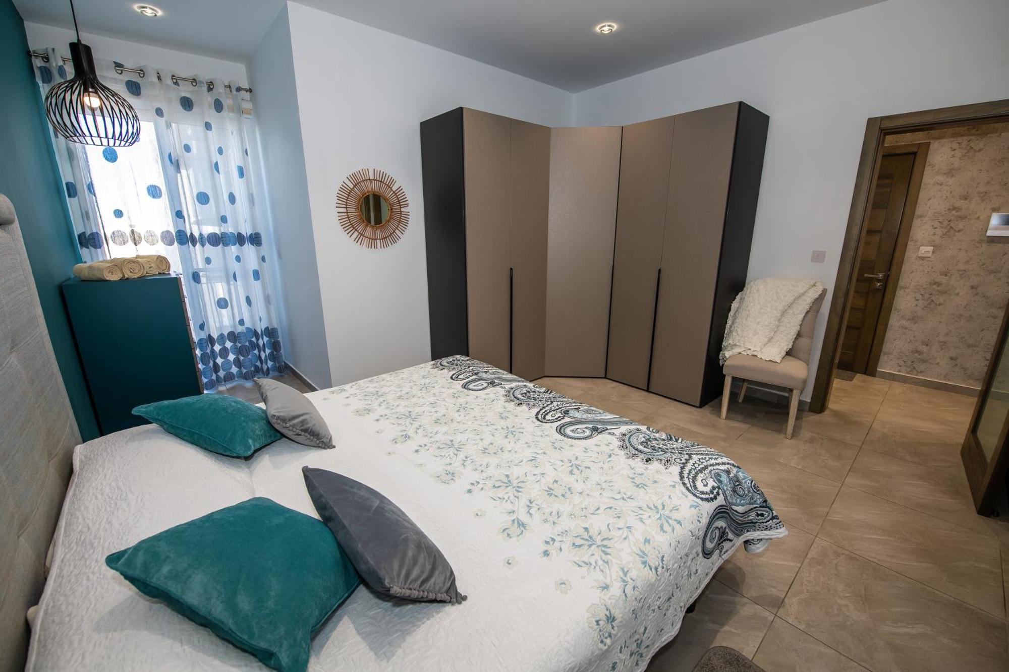 Clifftop Modern Apartment メーリッハ エクステリア 写真